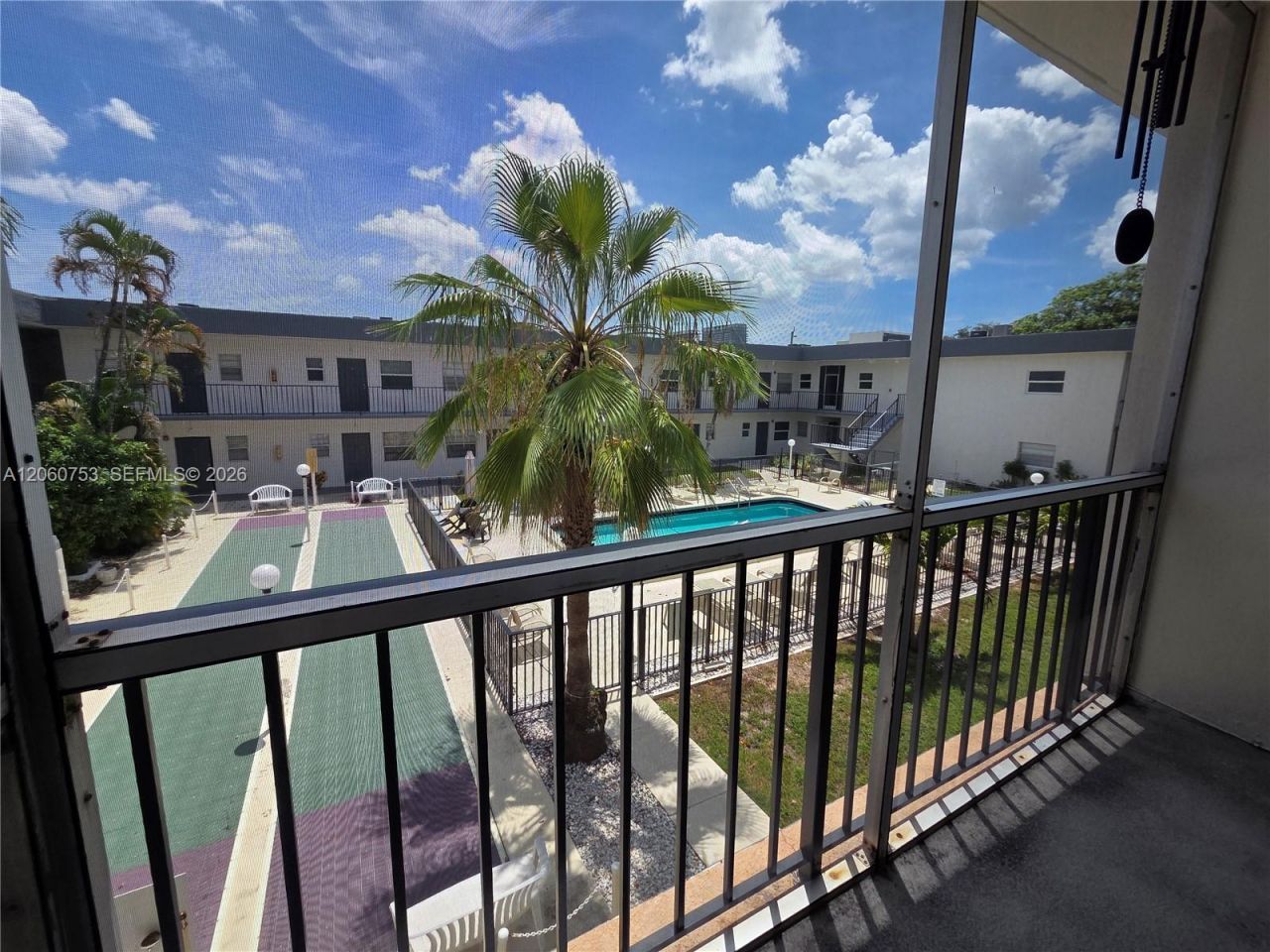 415 NE 2nd St, Unit 229, Hallandale Beach, FL 33009 Photo