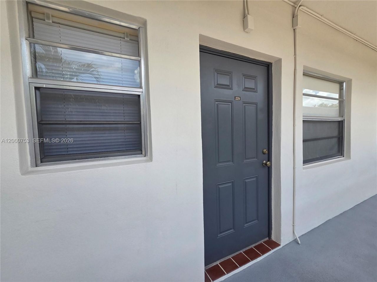 415 NE 2nd St, Unit 229, Hallandale Beach, FL 33009 Photo