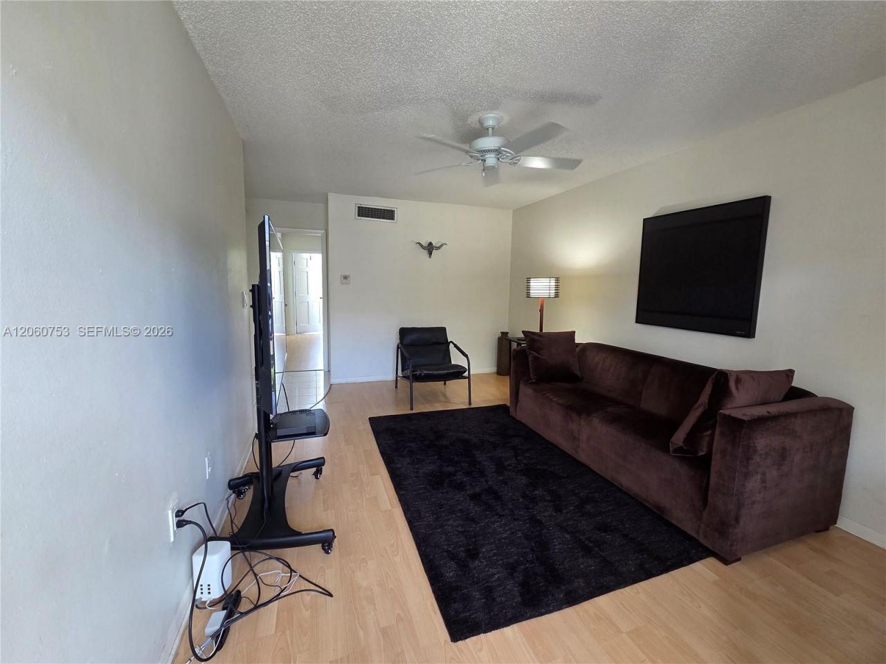 415 NE 2nd St, Unit 229, Hallandale Beach, FL 33009 Photo
