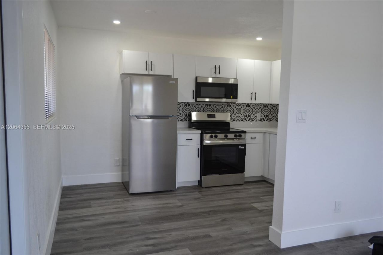 940 NW 8th Ave, Pompano Beach, FL 33060 Photo