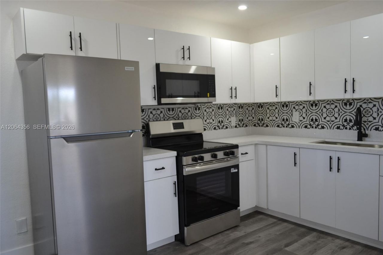 940 NW 8th Ave, Pompano Beach, FL 33060 Photo