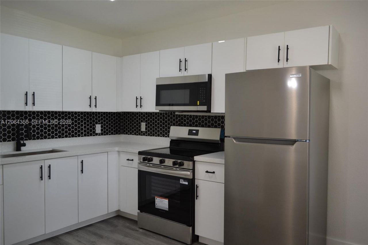 940 NW 8th Ave, Pompano Beach, FL 33060 Photo