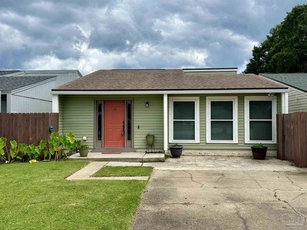3410 Carlotta St, Pensacola, FL 32503