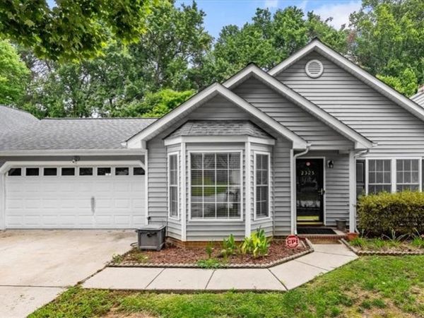 2325 Meadow Gate Drive, Greensboro, NC 27455