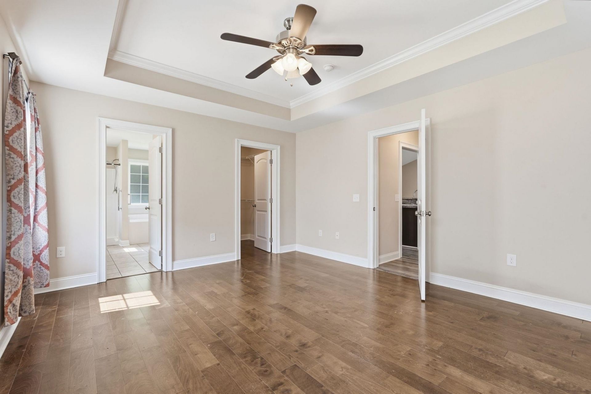 226 Blue Jacket Dr. Photo 14