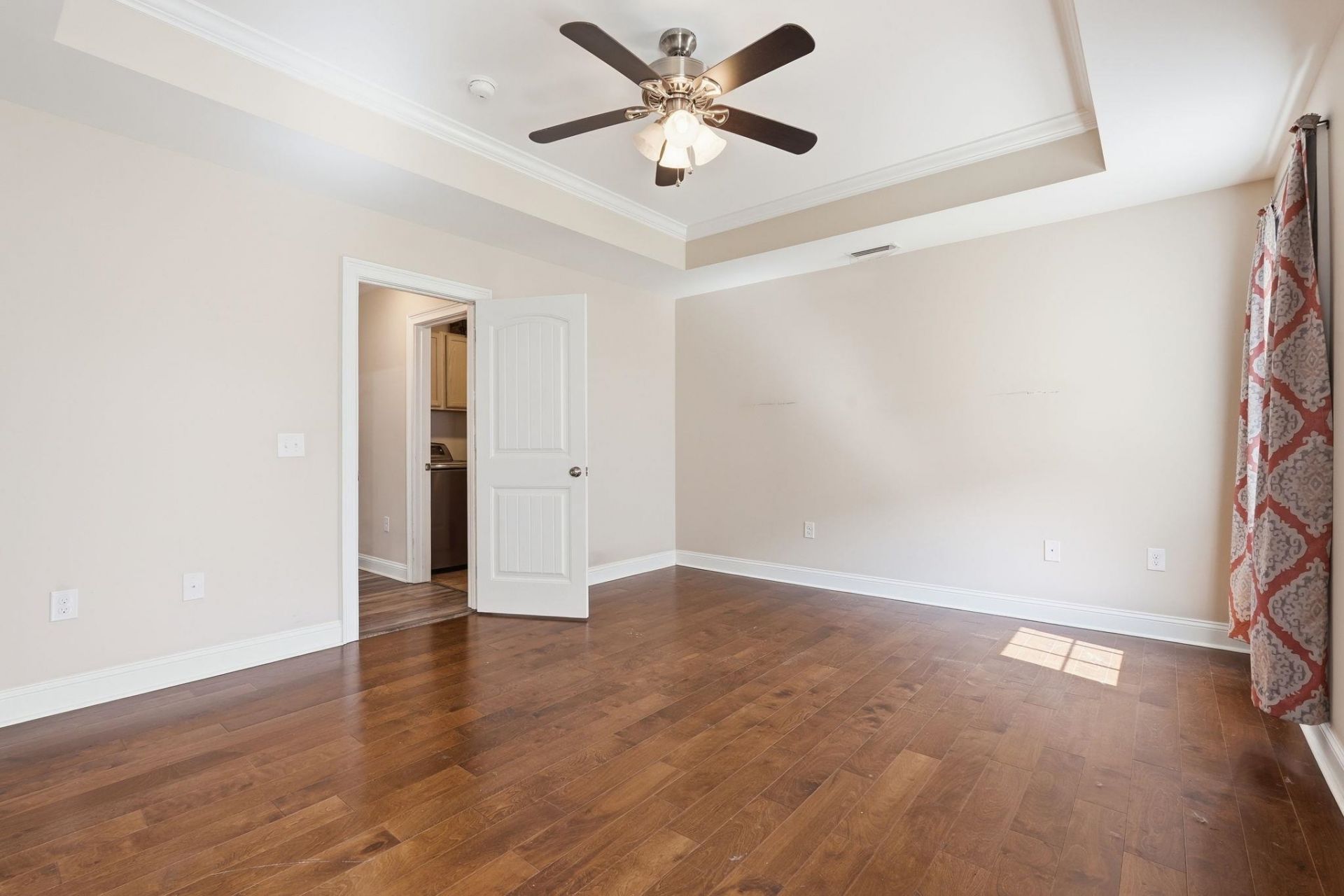 226 Blue Jacket Dr. Photo 15