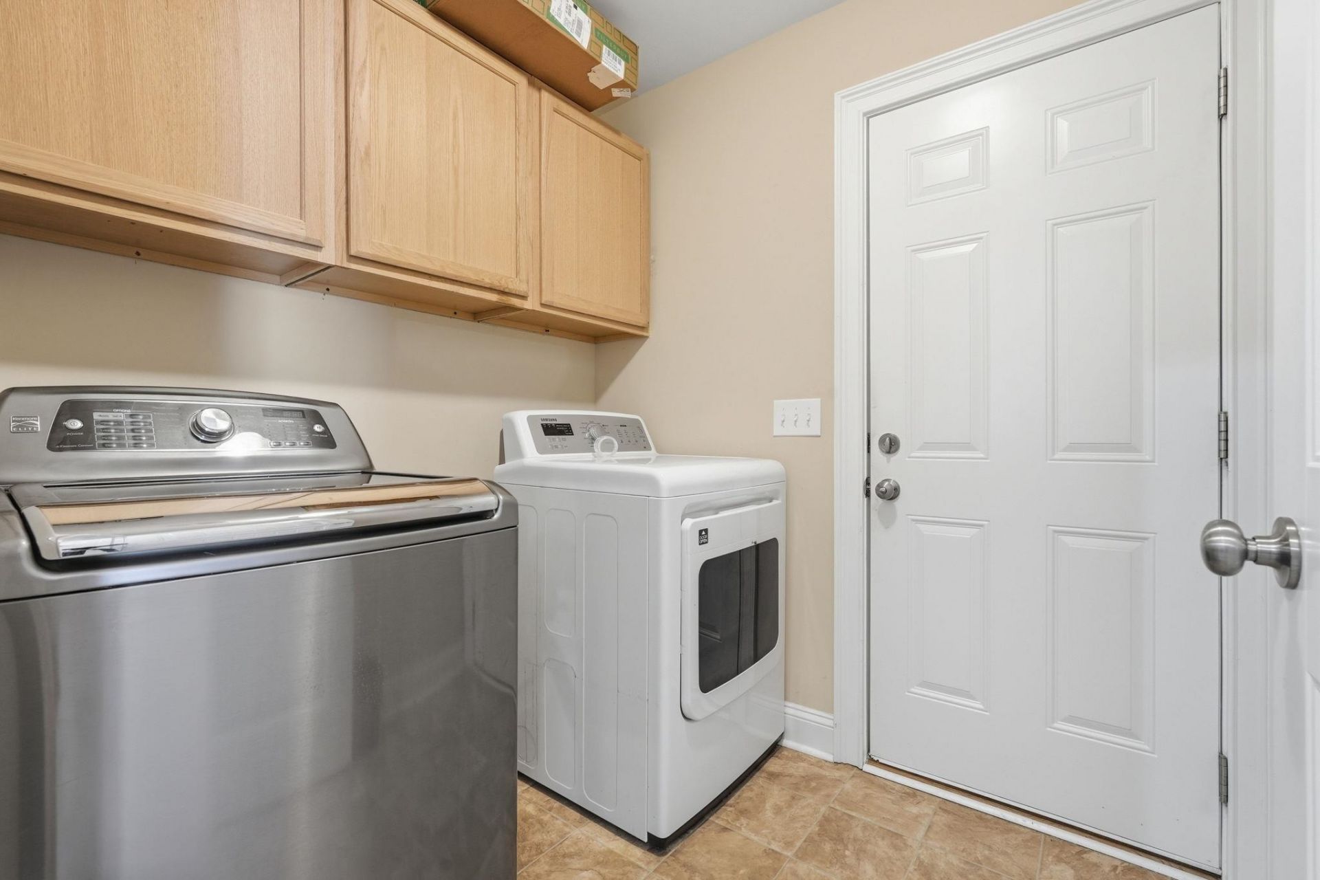 226 Blue Jacket Dr. Photo 18