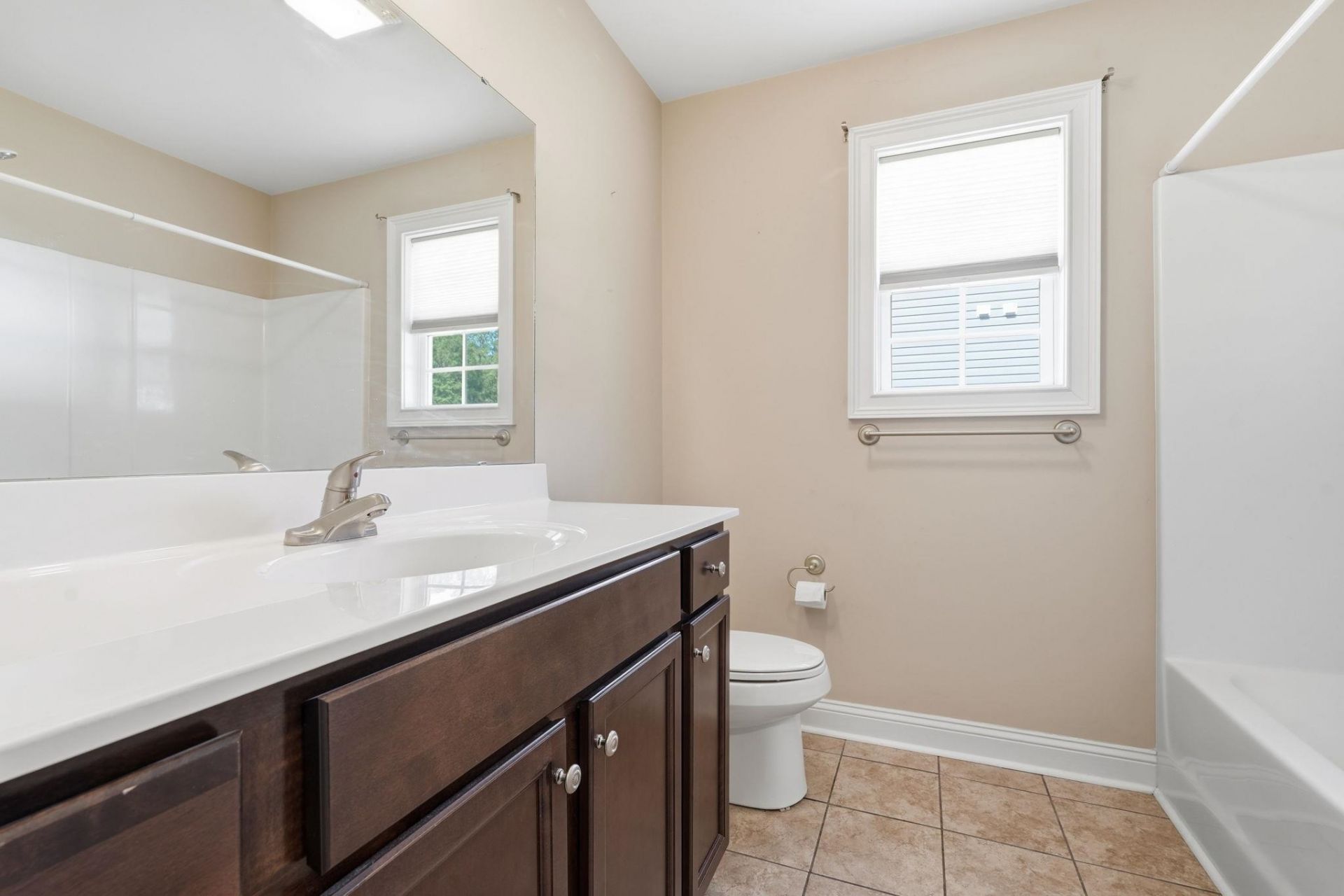 226 Blue Jacket Dr. Photo 22