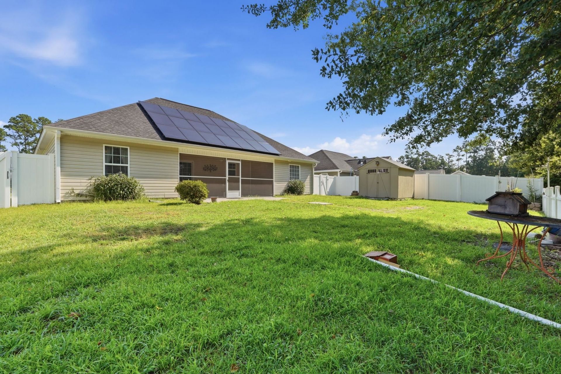 226 Blue Jacket Dr. Photo 27