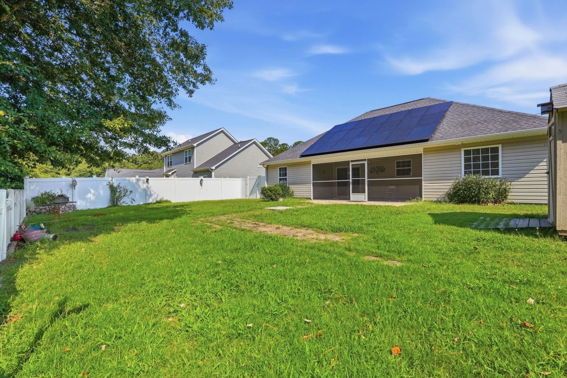 226 Blue Jacket Dr. Photo 28