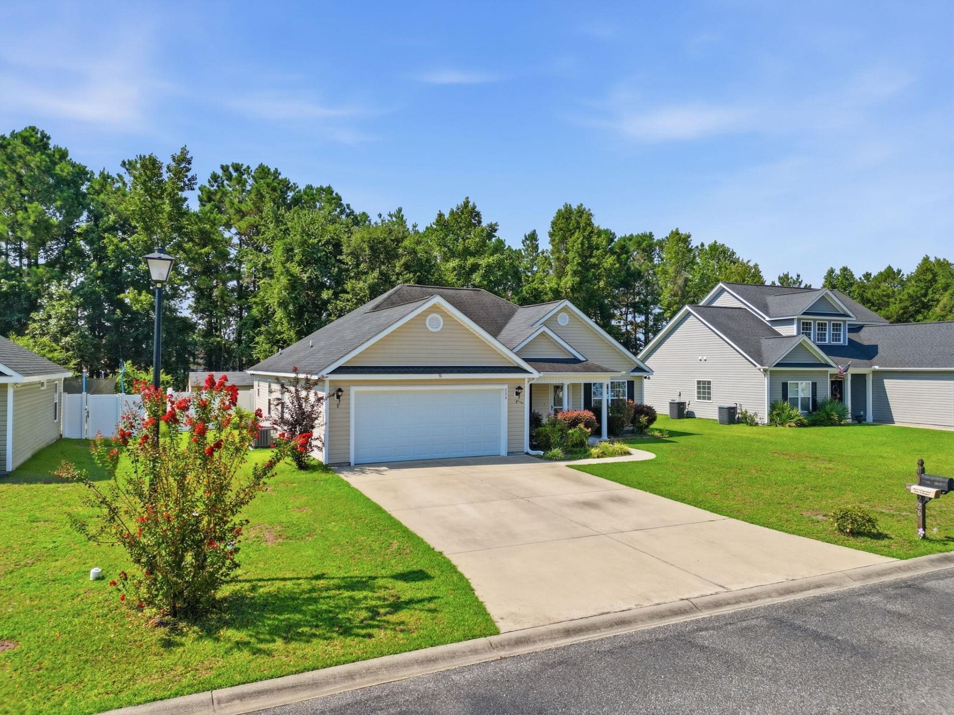 226 Blue Jacket Dr. Photo 31