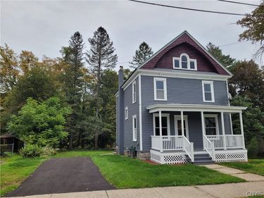 29 Van Buren Street, Dolgeville, NY 13329