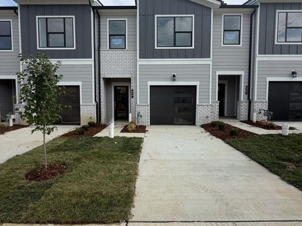 948 Tellico Street , Gallatin, TN 37066