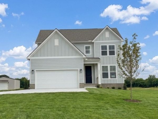 1417 Charles Dr , Chapel Hill, TN 37034