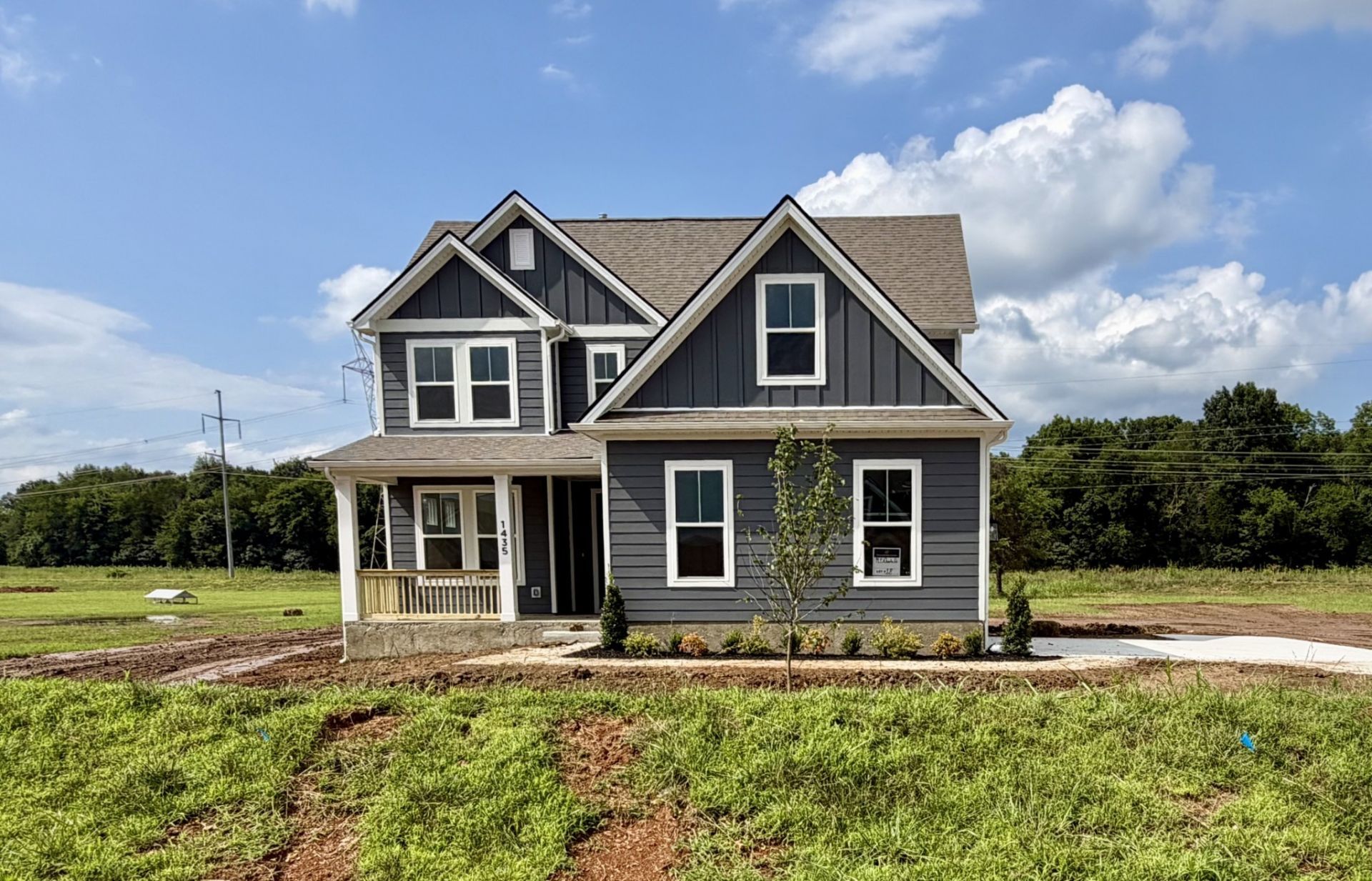1435 Charles Dr, Chapel Hill, TN 37034 Main Photo