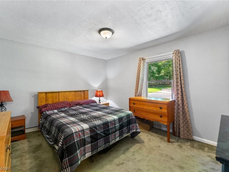 10901 Main Street , New Middletown, OH 44442 Photo 12