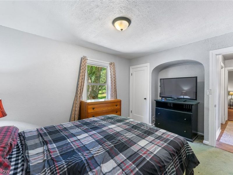 10901 Main Street , New Middletown, OH 44442 Photo 13