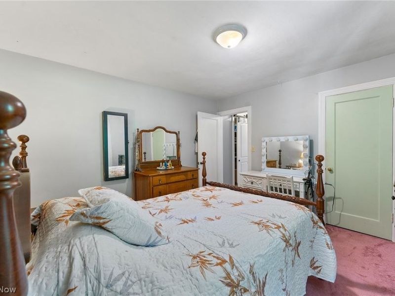 10901 Main Street , New Middletown, OH 44442 Photo 16