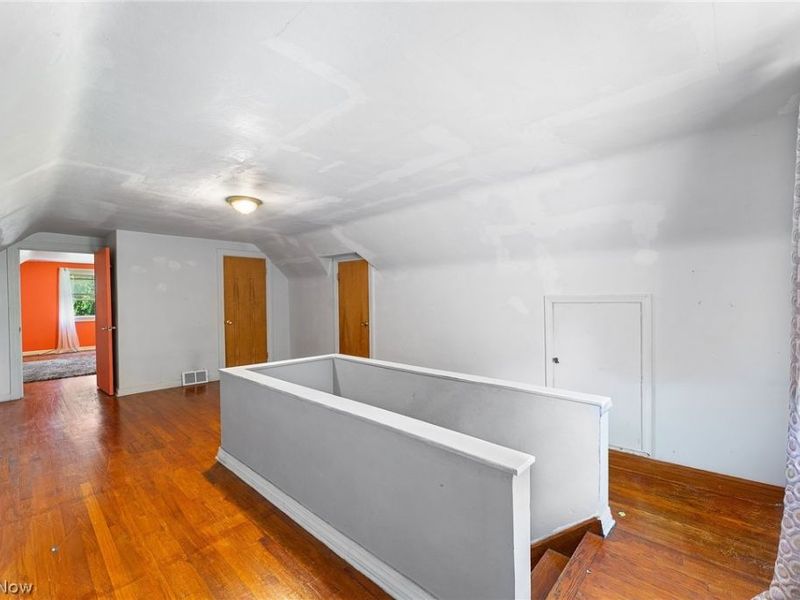 10901 Main Street , New Middletown, OH 44442 Photo 17