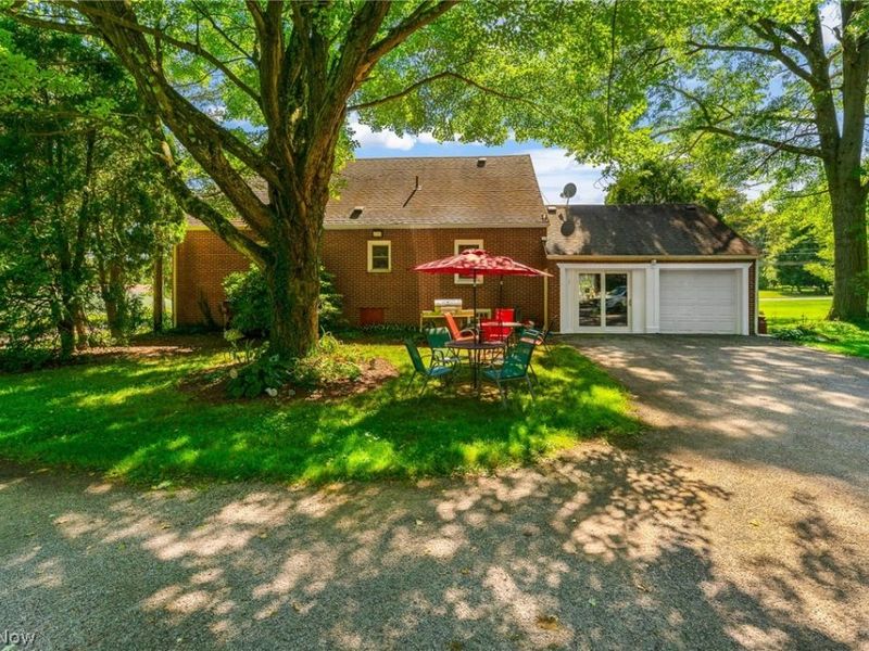 10901 Main Street , New Middletown, OH 44442 Photo 38