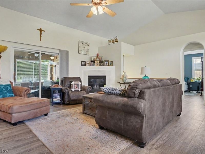 11547 Grand Valley Drive NW, Uniontown, OH 44685 Photo 15