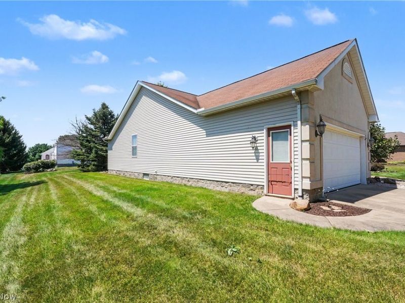 11547 Grand Valley Drive NW, Uniontown, OH 44685 Photo 45