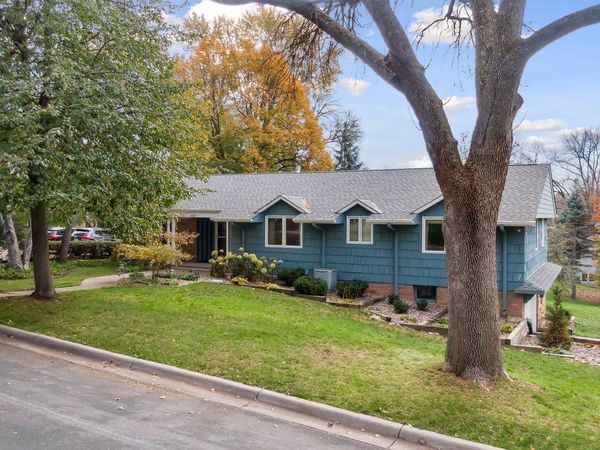 6015 Saxony Road , Edina, MN 55436