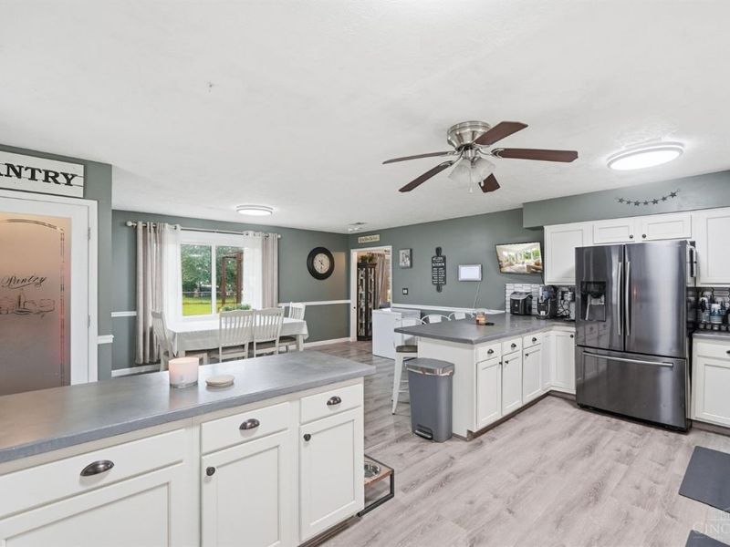1439 Lyons Road, Amelia, OH 45102 Photo 12