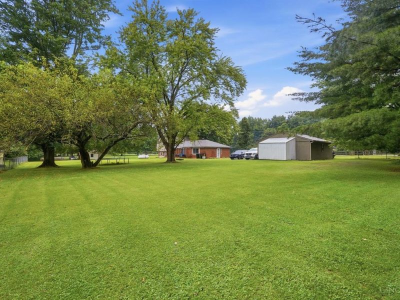 1439 Lyons Road, Amelia, OH 45102 Photo 44