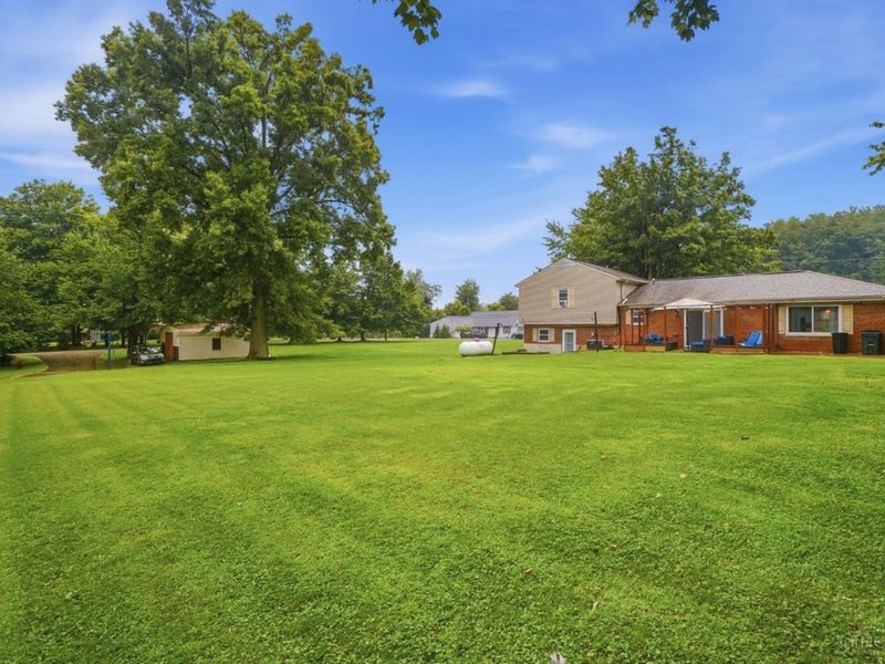 1439 Lyons Road, Amelia, OH 45102 Photo 7