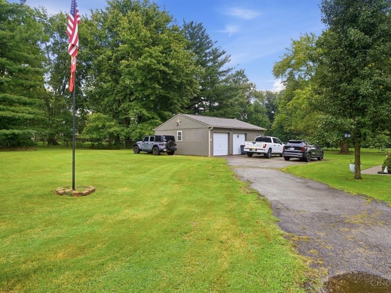 1439 Lyons Road, Amelia, OH 45102 Photo 8