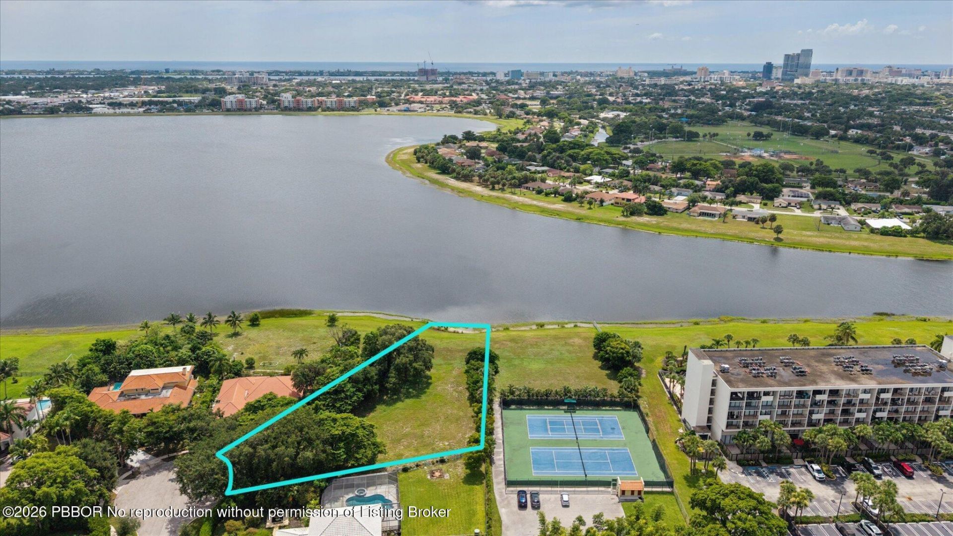 10 Sunningdale Circle, West Palm Beach, FL 33401 Photo