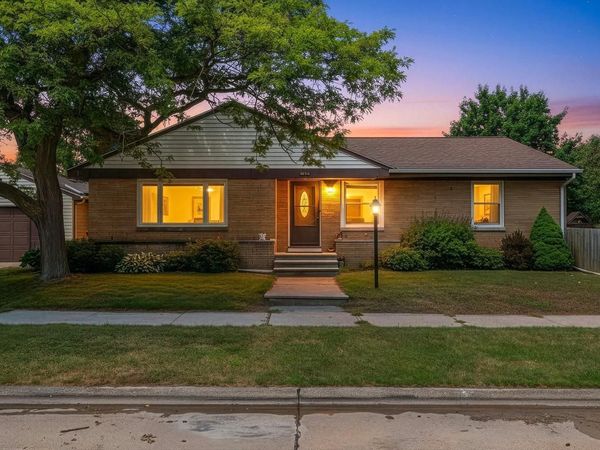 2012 34th STREET, Two Rivers, WI 54241