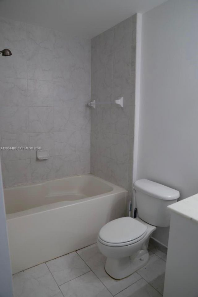 133 NE 2nd Ave, Unit 2309, Miami, FL 33132 Photo