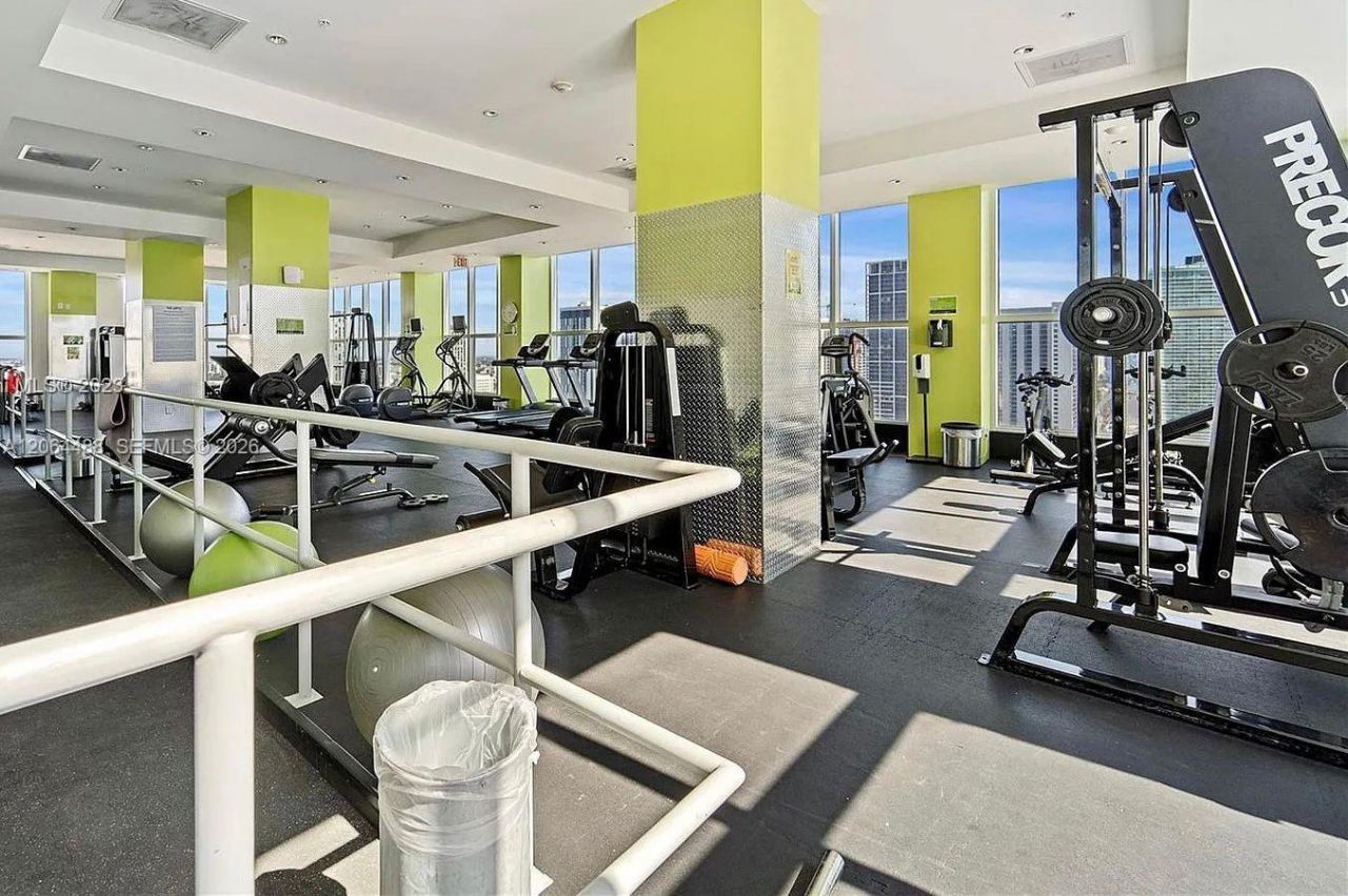 133 NE 2nd Ave, Unit 2309, Miami, FL 33132 Photo