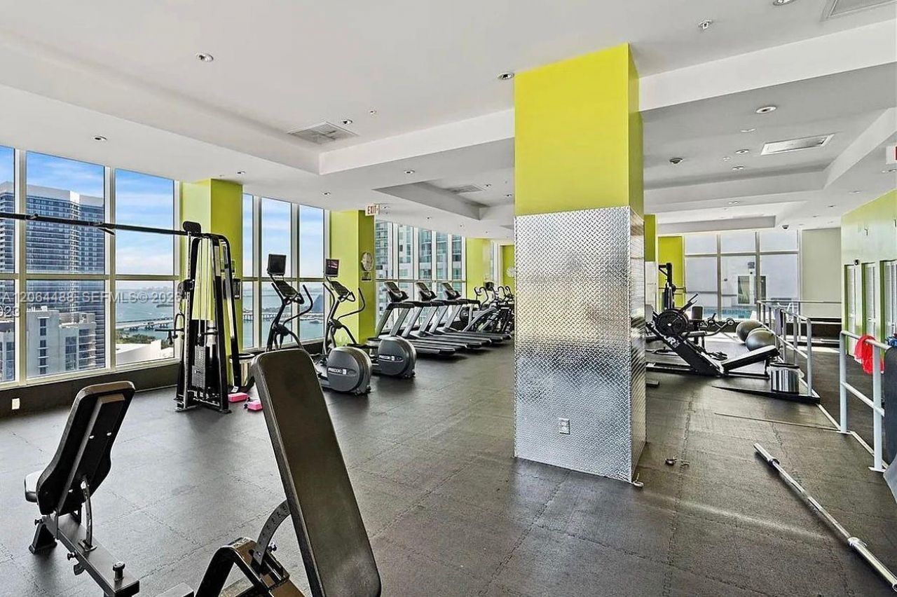 133 NE 2nd Ave, Unit 2309, Miami, FL 33132 Photo