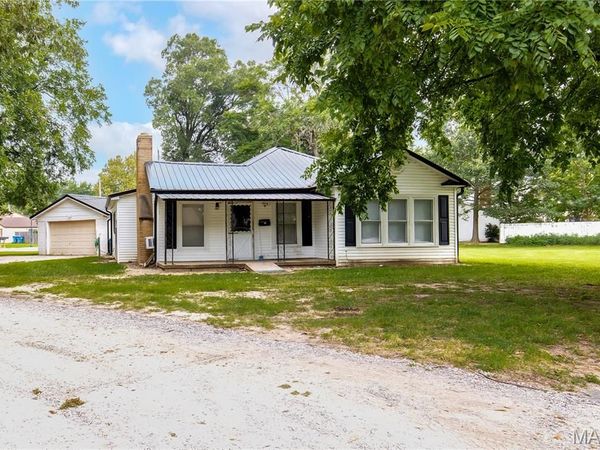 213 Lombardy Dr , East Prairie, MO 63845