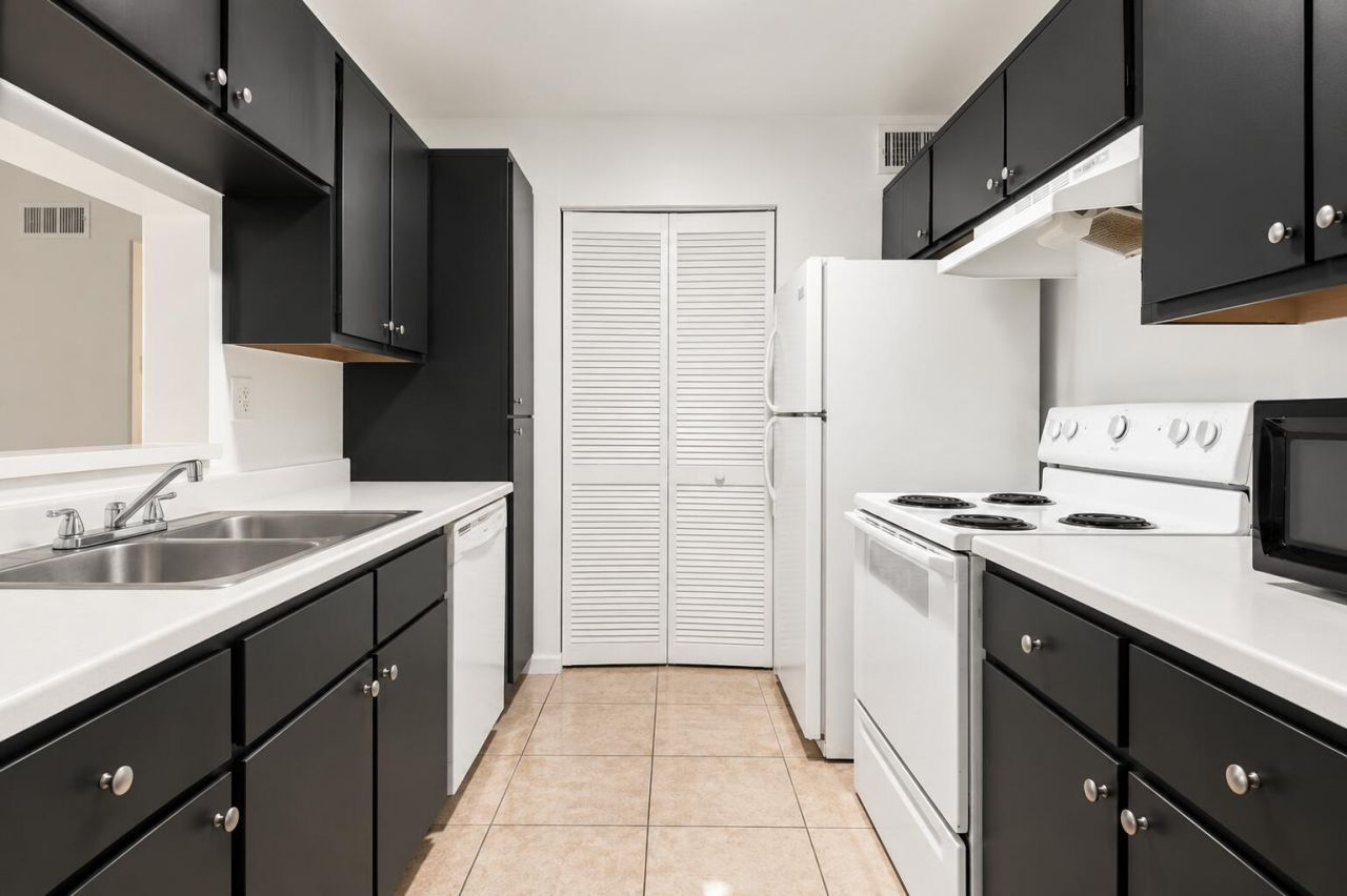 4088 NW 87th Avenue, Unit 4088, Sunrise, FL 33351 Photo