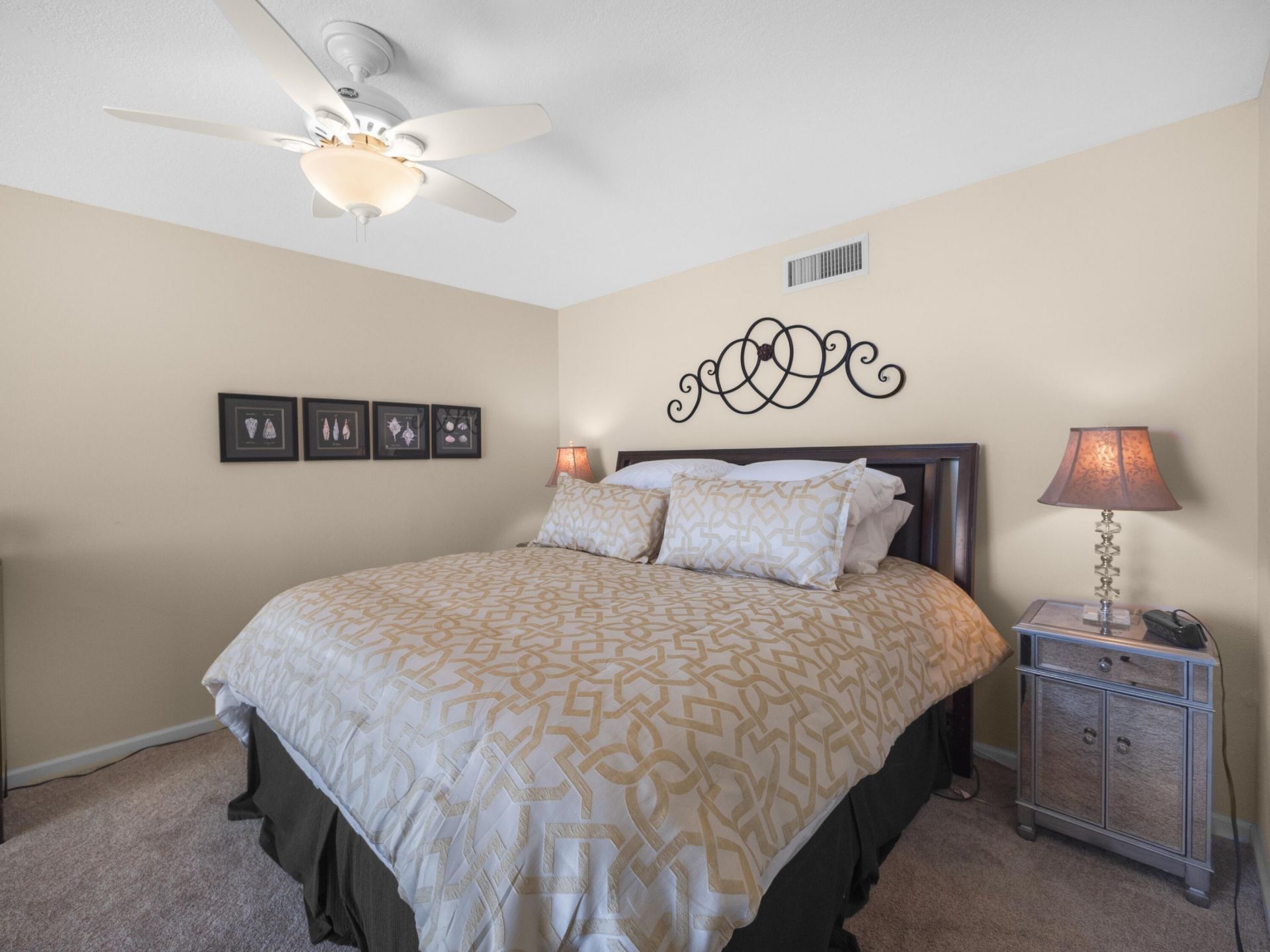 5420 N Ocean Drive, Unit 502, Riviera Beach, FL 33404 Photo