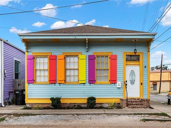 2301 LOYOLA Avenue, New Orleans, LA 70113