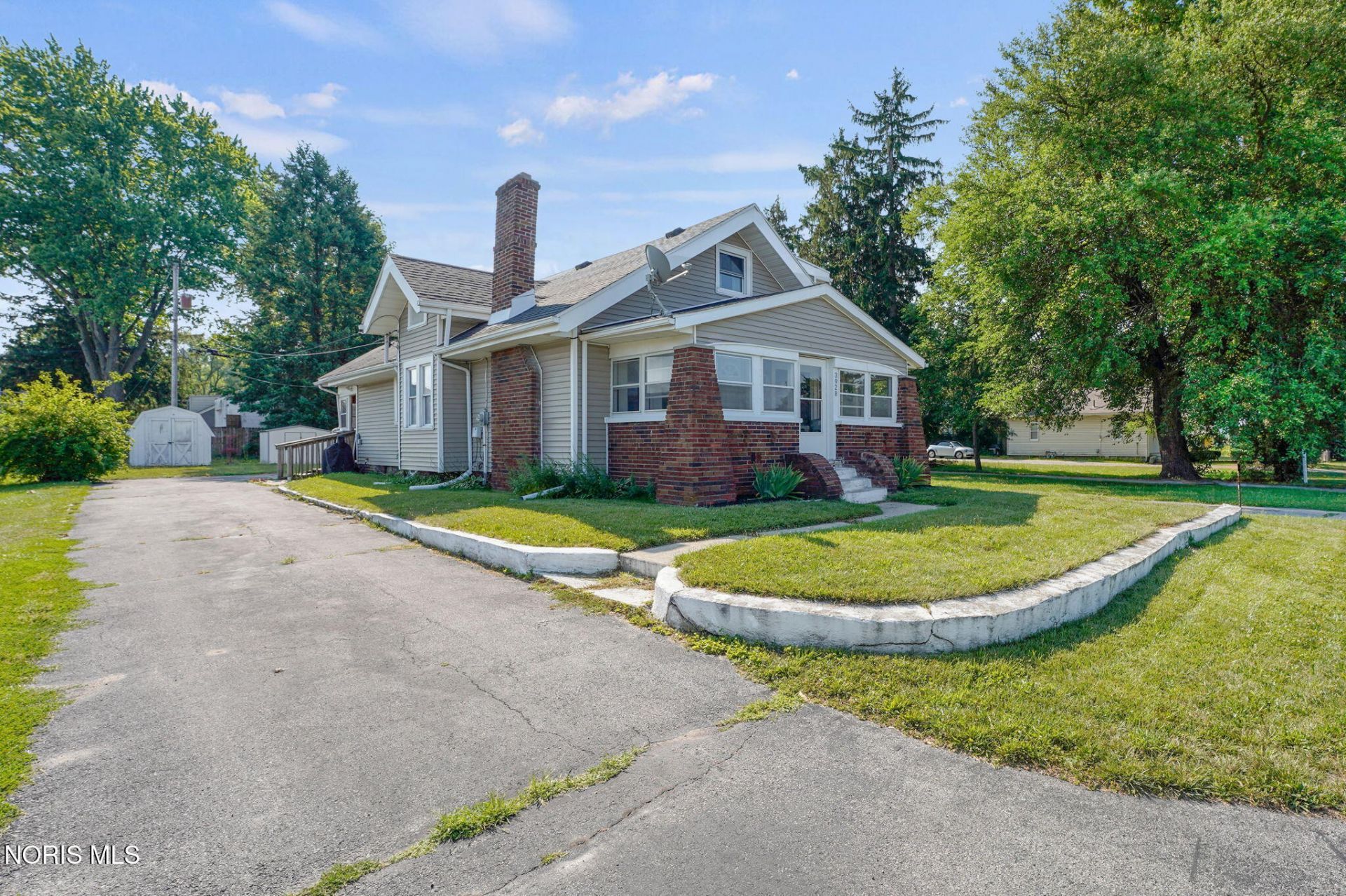 3928 Vogel Drive , Toledo, OH 43613 Main Photo