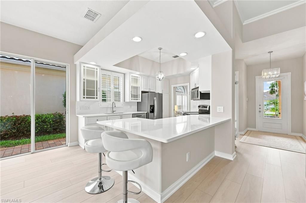 7589 Garibaldi Ct, Naples, FL 34114 Photo