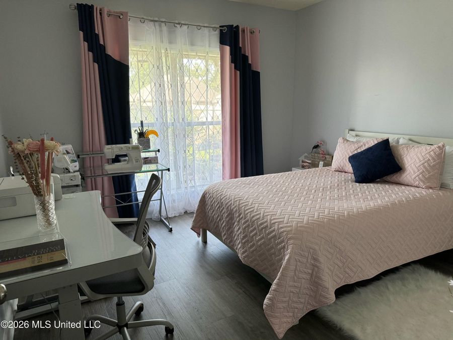 Property Image 25