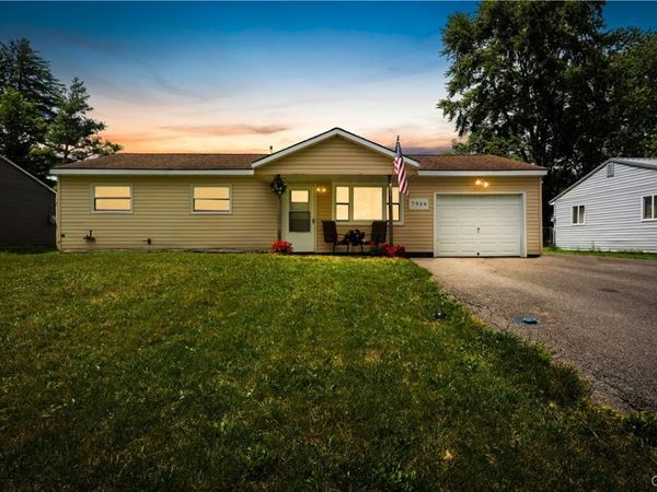7939 Rinaldo Boulevard E, Bridgeport, NY 13030