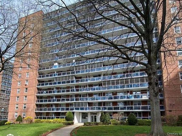 98-05 63rd Road , Unit 4k, Rego Park, NY 11374