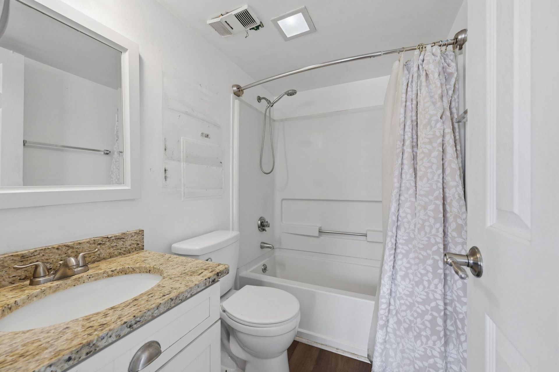 1605 S Ocean Blvd. Photo 20