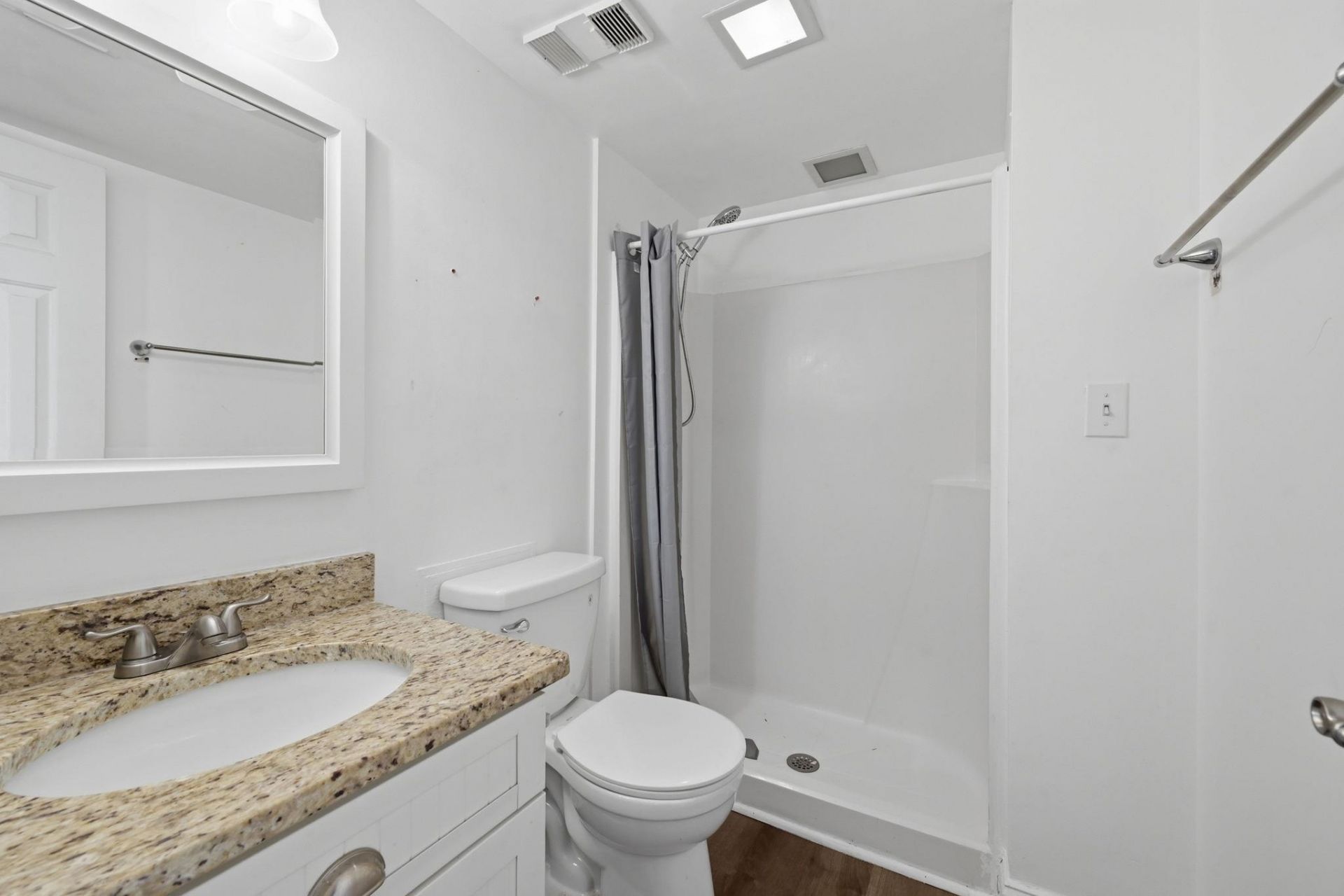 1605 S Ocean Blvd. Photo 8