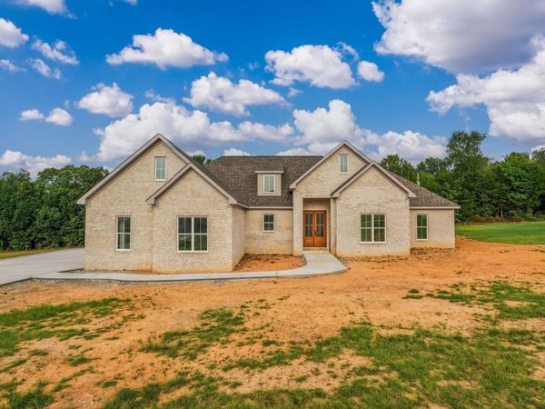 13 Avrey Lane, Greenbrier, AR 72058