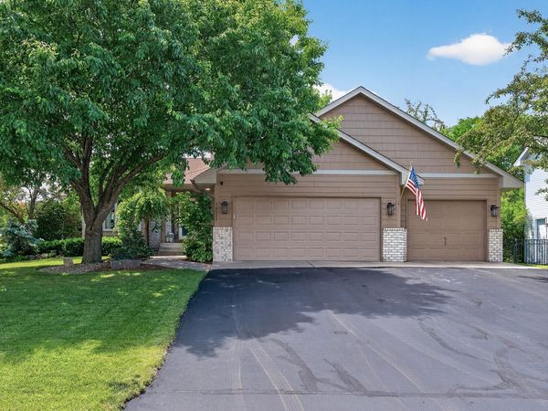 16637 83rd Avenue N, Maple Grove, MN 55311