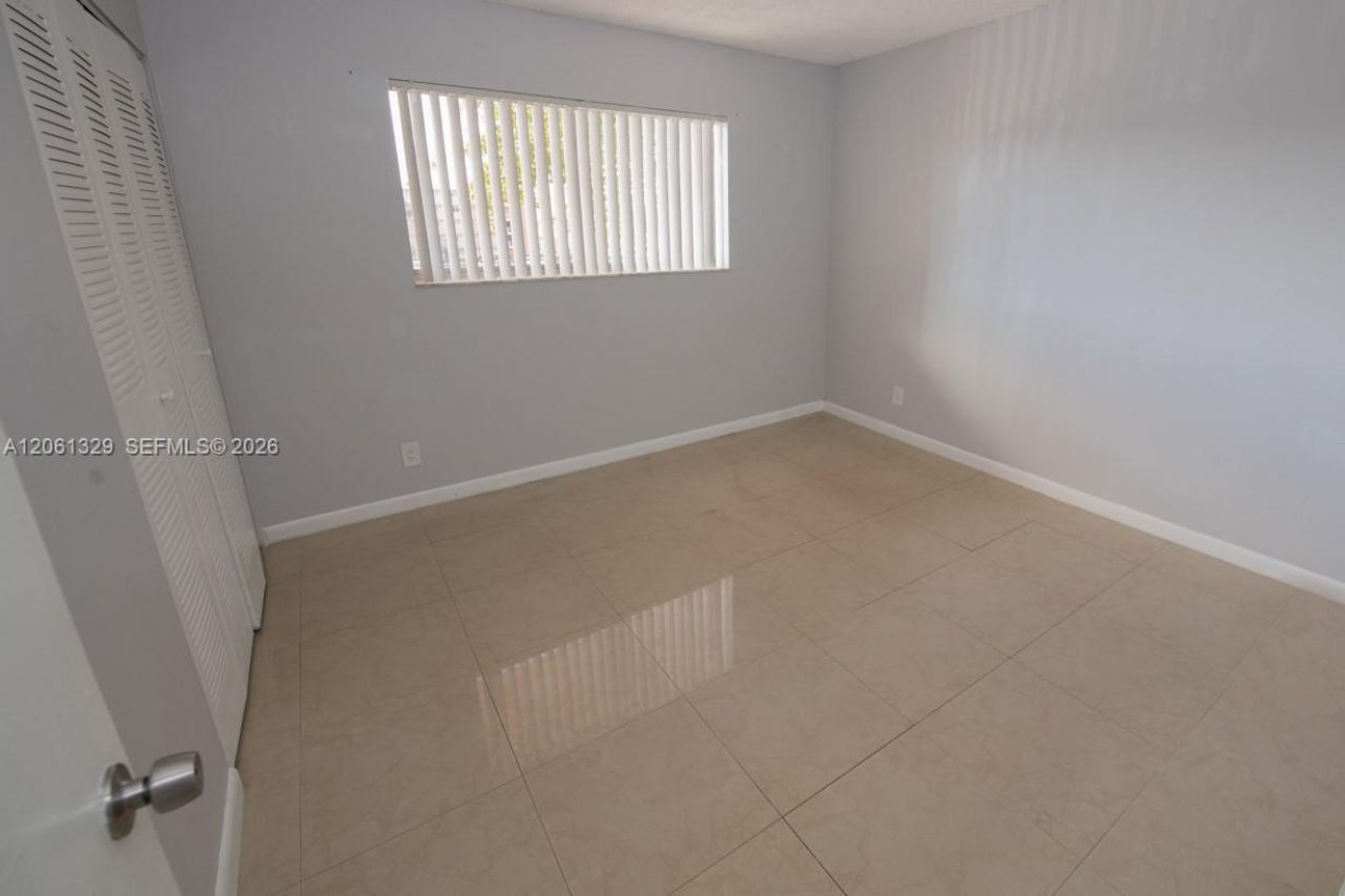 8550 N Sherman Cir, Unit 303, Miramar, FL 33025 Photo